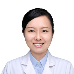 昆明华山眼科杨亚菲医生